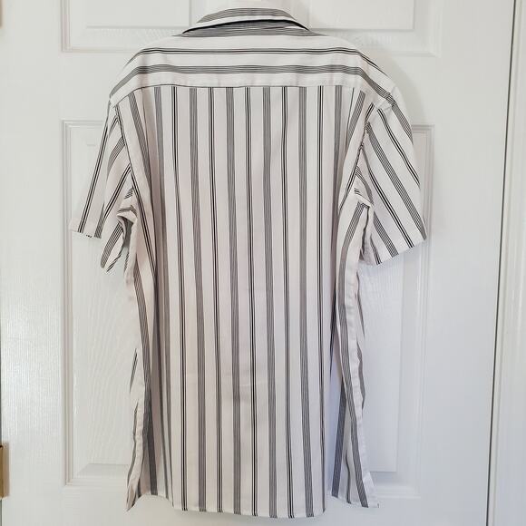 League of Rebels Barrington SS Striped Button-down Shirt Size M - Picture 3 of 7